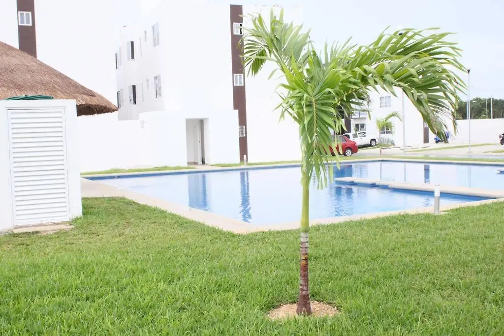 Apartamento Depa de PLAYA c/ALBERCA cerca de la 5a AVENIDA Playa del Carmen México