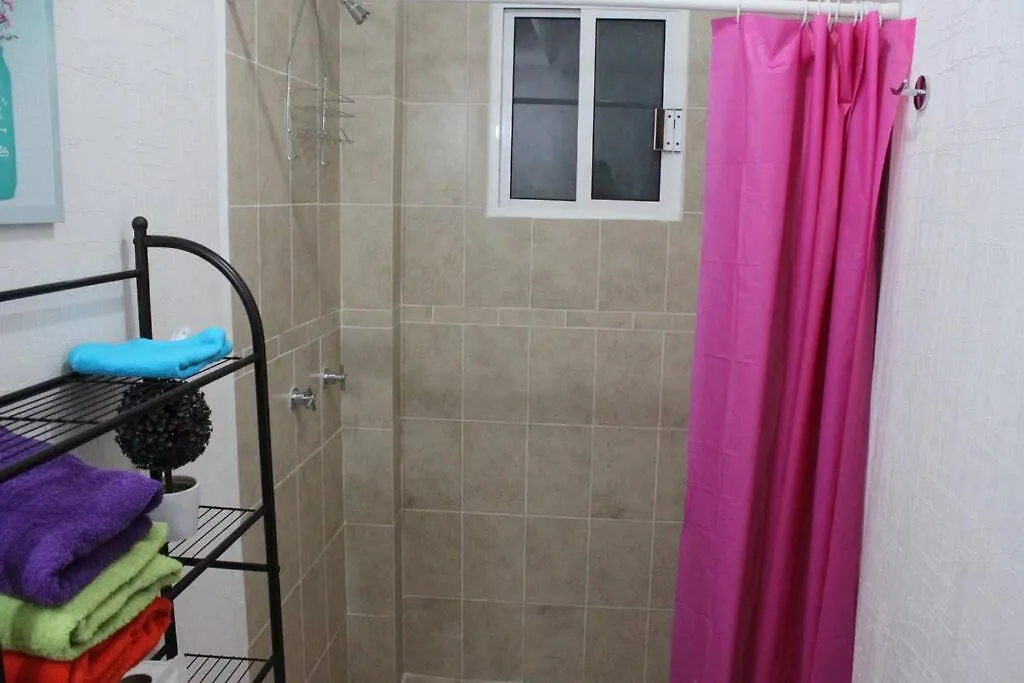 Apartamento Depa de PLAYA c/ALBERCA cerca de la 5a AVENIDA Playa del Carmen México